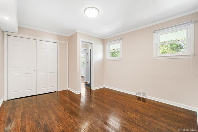 36 Hasbrouck Drive, Poughkeepsie, NY 12603