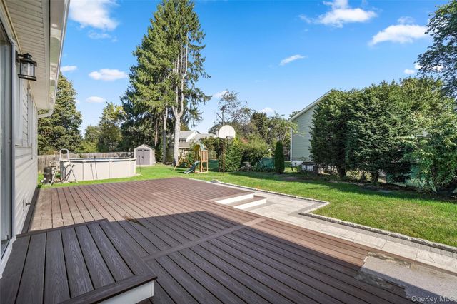 36 Hasbrouck Drive, Poughkeepsie, NY 12603