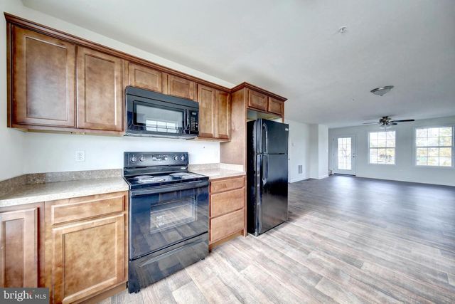 64 BROOKSIDE AVENUE, Hanover, PA 17331