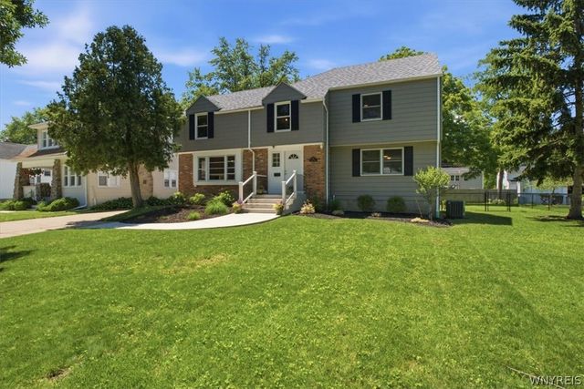 373 Darwin Drive, Amherst, NY 14226