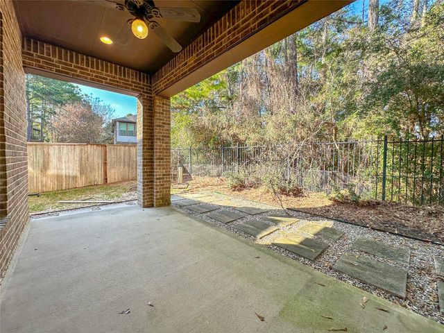 23 Jonquil Place, Tomball, TX 77375