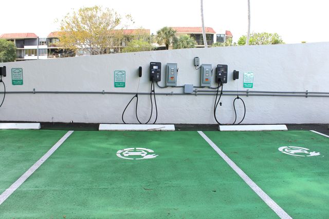 859 Jeffery Street 311, Boca Raton, FL 33487