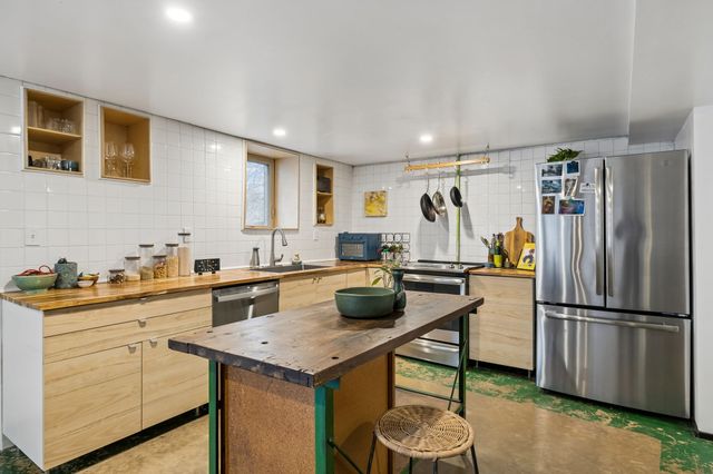 855 Rose Park Dr, Nashville, TN 37206