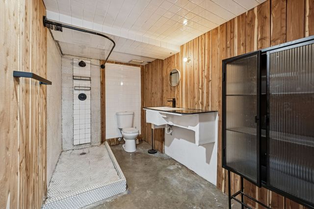 855 Rose Park Dr, Nashville, TN 37206