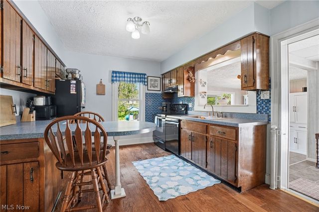 104 W Main Street, West Farmington, OH 44491