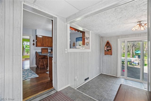 104 W Main Street, West Farmington, OH 44491
