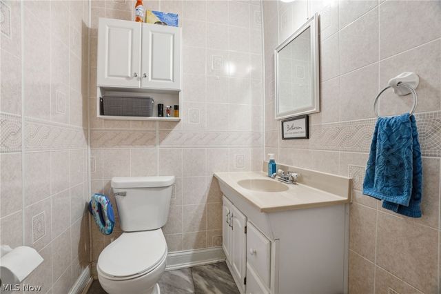 104 W Main Street, West Farmington, OH 44491