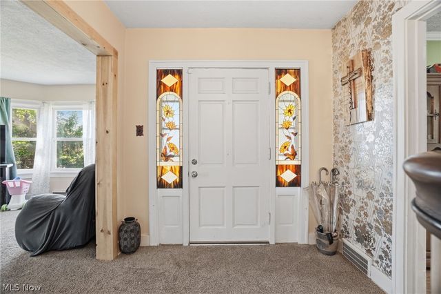 104 W Main Street, West Farmington, OH 44491