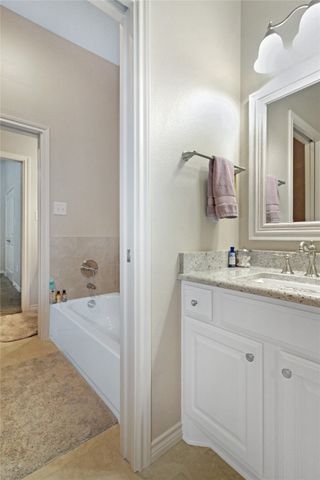 301 Cape Shore Drive, Mabank, TX 75143