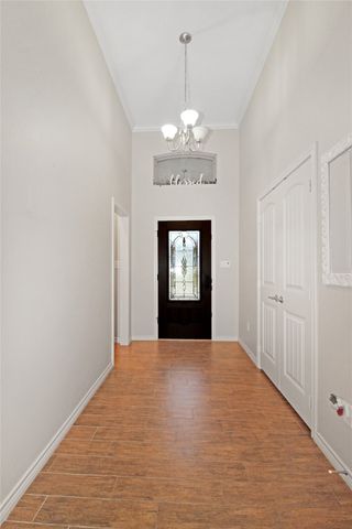 301 Cape Shore Drive, Mabank, TX 75143