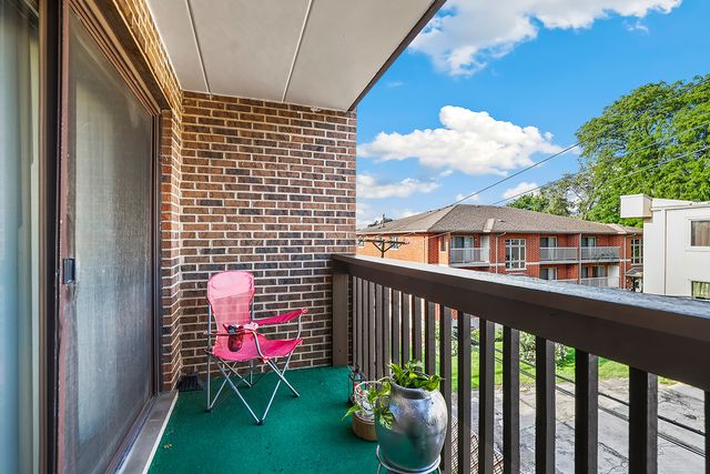 10320 Central Avenue 207, Oak Lawn, IL 60453