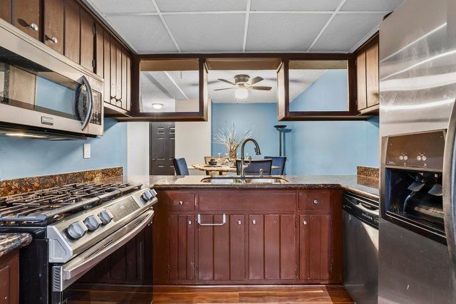 10320 Central Avenue 207, Oak Lawn, IL 60453