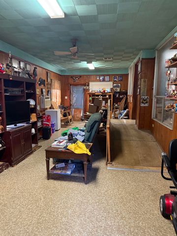 610 Oak St, Thibodaux, LA 70301