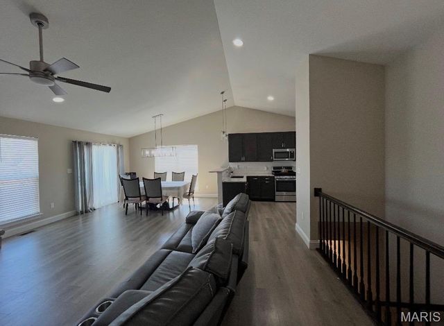 1043 Timber Creek Lane, Imperial, MO 63052