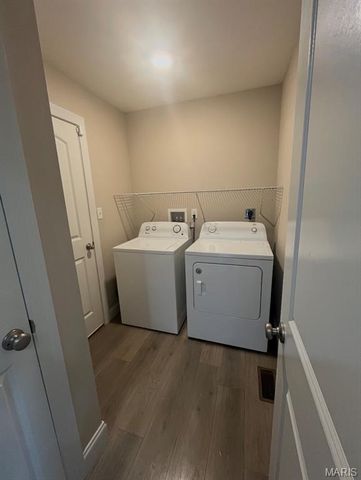 1043 Timber Creek Lane, Imperial, MO 63052