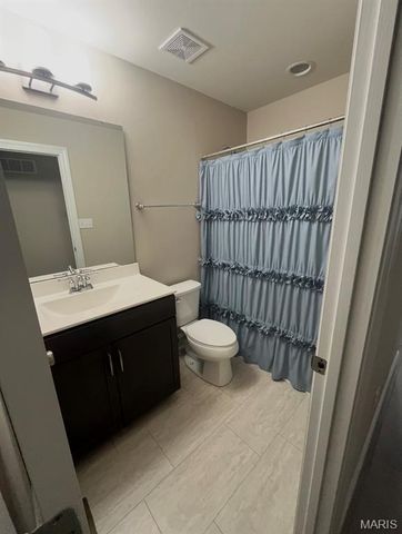 1043 Timber Creek Lane, Imperial, MO 63052