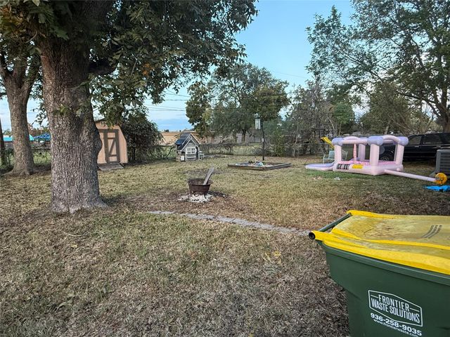 4609 Ray Street, Pearland, TX 77581