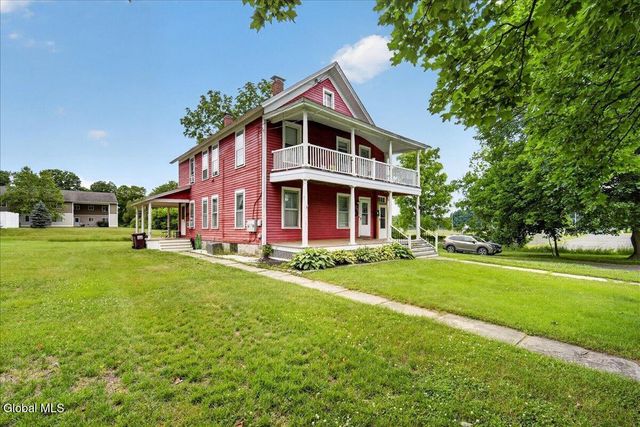 28 Woodlawn Avenue, Greenwich, NY 12834