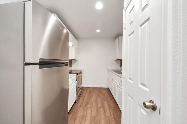 12068 Beechnut Street Street C, Houston, TX 77072