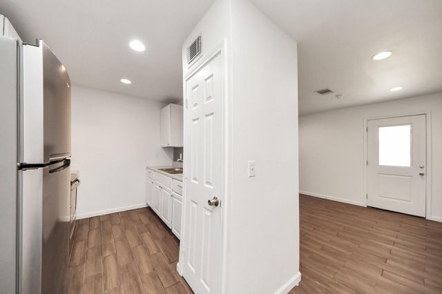 12068 Beechnut Street Street C, Houston, TX 77072