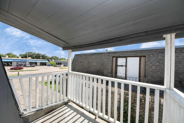 12068 Beechnut Street Street C, Houston, TX 77072