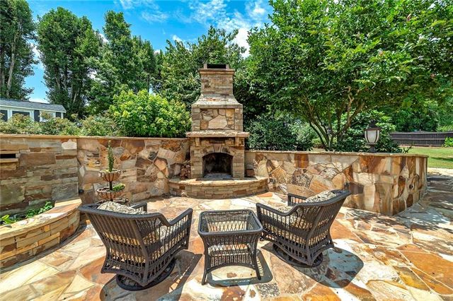 5045 Matthew Meadow Court, Alpharetta, GA 30004