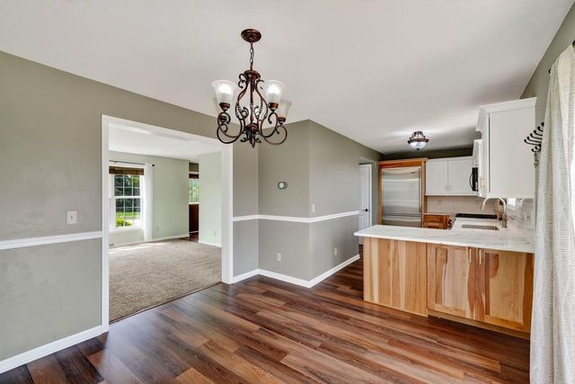861 Vista Ridge Drive, Mount Horeb, WI 53572