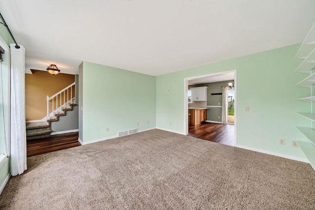 861 Vista Ridge Drive, Mount Horeb, WI 53572