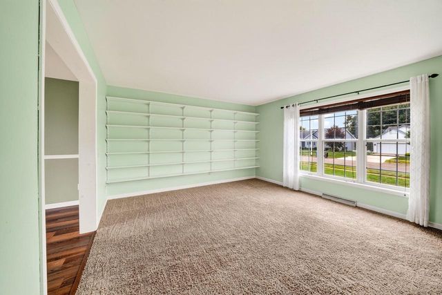 861 Vista Ridge Drive, Mount Horeb, WI 53572
