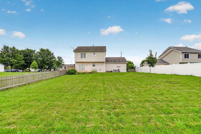 861 Vista Ridge Drive, Mount Horeb, WI 53572