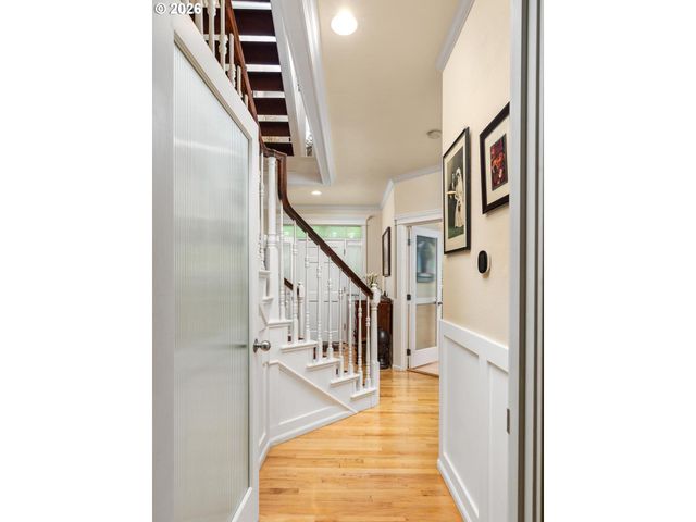 16042 Sw WAXWING Way, Beaverton, OR 97007
