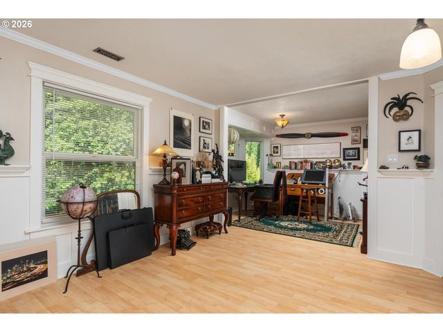 16042 Sw WAXWING Way, Beaverton, OR 97007