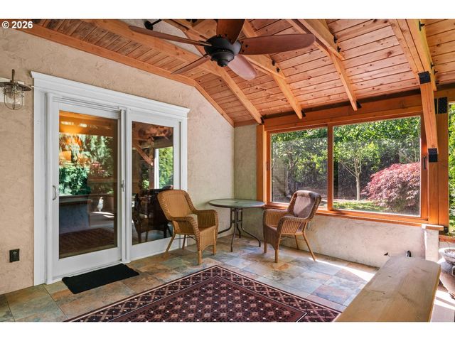 16042 Sw WAXWING Way, Beaverton, OR 97007