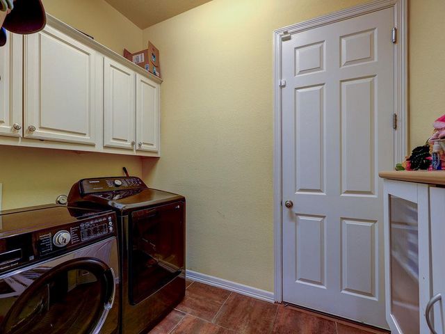3327 Marcasite DR, Round Rock, TX 78681