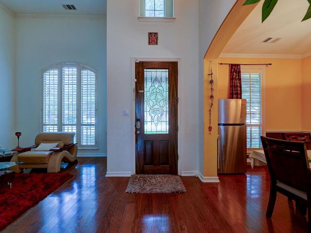 3327 Marcasite DR, Round Rock, TX 78681