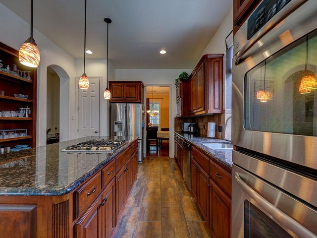 3327 Marcasite DR, Round Rock, TX 78681