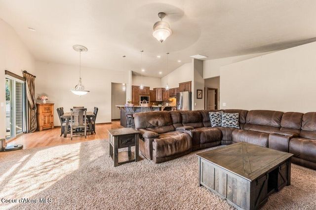 11269 N JENNIFER LN, Hayden, ID 83835