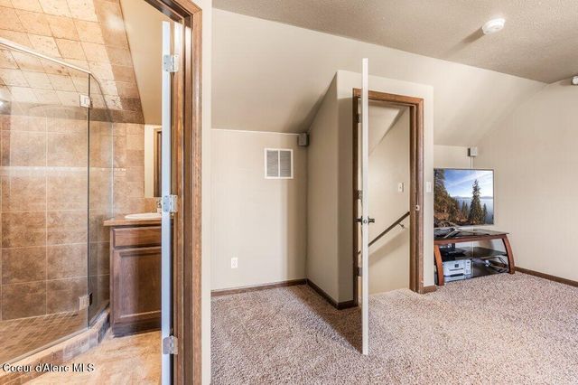 11269 N JENNIFER LN, Hayden, ID 83835