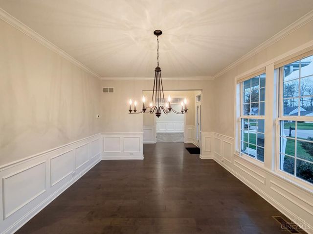 353 Cedar Drive, Loveland, OH 45140