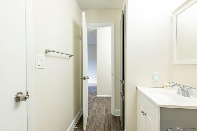 7185 S Gaylord Street A13, Littleton, CO 80122