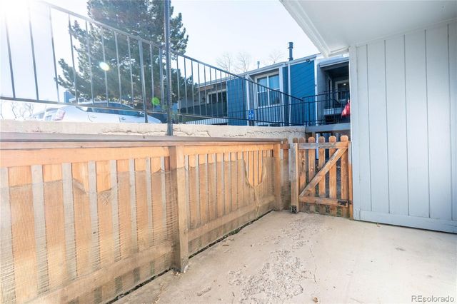 7185 S Gaylord Street A13, Littleton, CO 80122