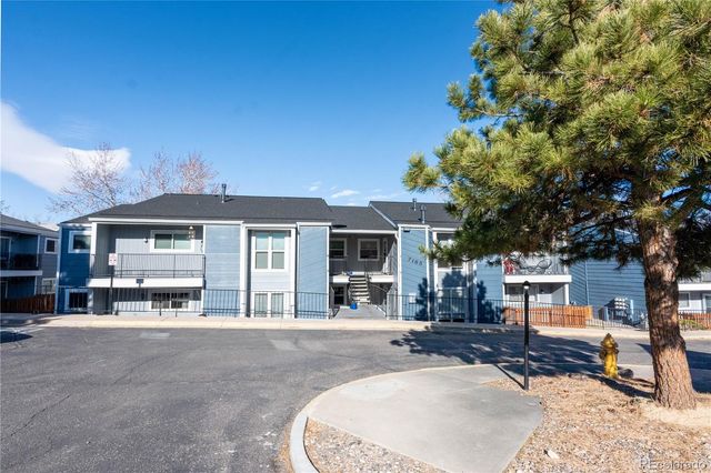 7185 S Gaylord Street A13, Littleton, CO 80122
