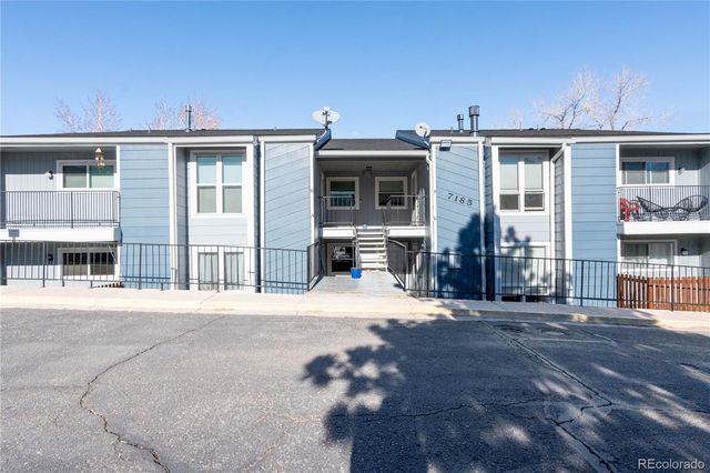 7185 S Gaylord Street A13, Littleton, CO 80122