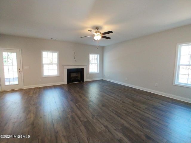 123 Winsford Circle, West End, NC 27376