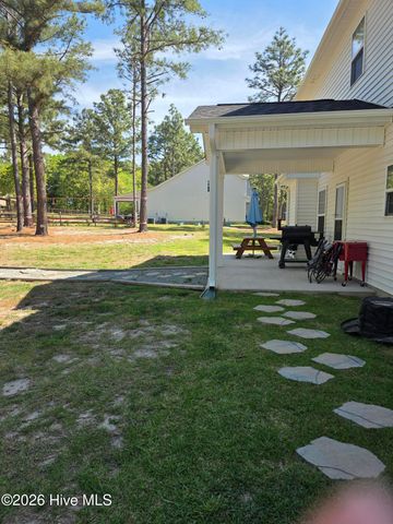 123 Winsford Circle, West End, NC 27376