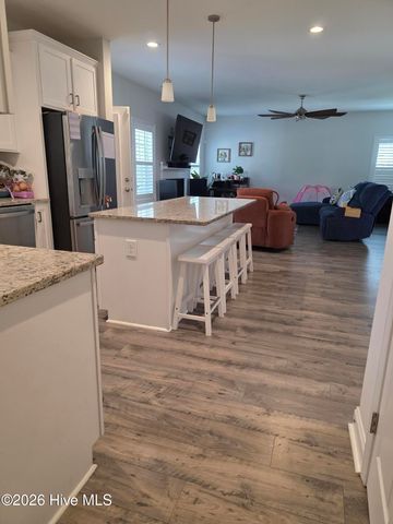 123 Winsford Circle, West End, NC 27376