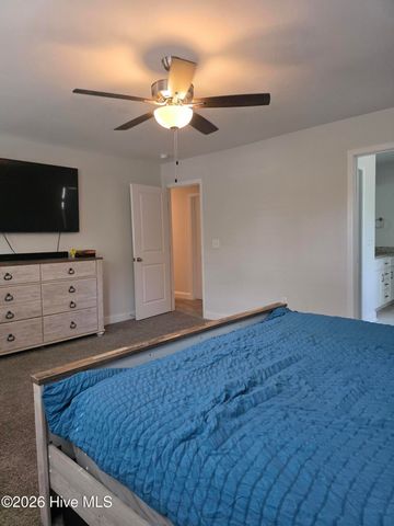123 Winsford Circle, West End, NC 27376