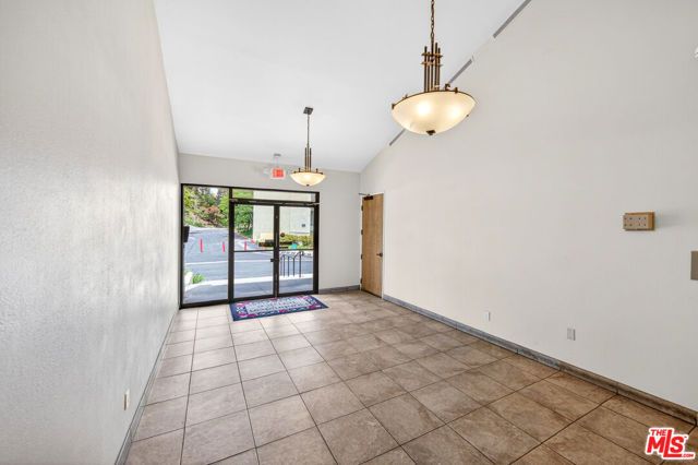 4040 Via Marisol 117, Los Angeles, CA 90042