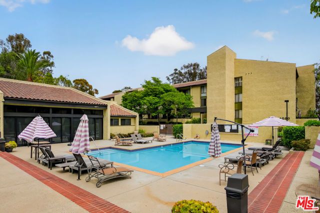 4040 Via Marisol 117, Los Angeles, CA 90042