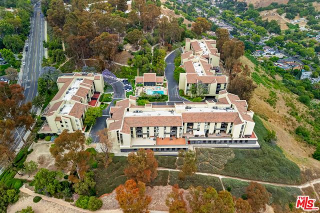 4040 Via Marisol 117, Los Angeles, CA 90042
